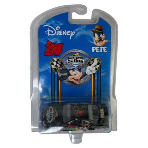 Disney 2004 Daytona 500 Diecast Car Mickey Minnie Donald Goofy Pete Complete Set - Picture 10 of 11