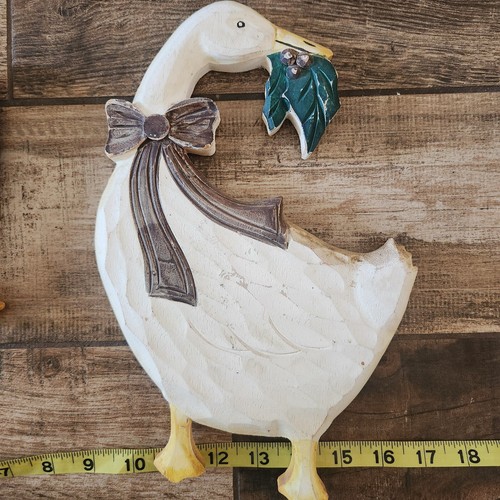 Vintage Wooden Christmas Geese Bow Wall Decor Hanging Set Of 2 Figi Graphics - Picture 3 of 6