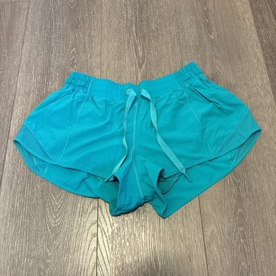 Lululemon Hotty Hot Short (2 1/2'') Viridian Green Size 8 EUC