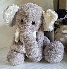 Animal Adventure Gris Elefante Peluche Juguete Almohada Floppy 23" 2002