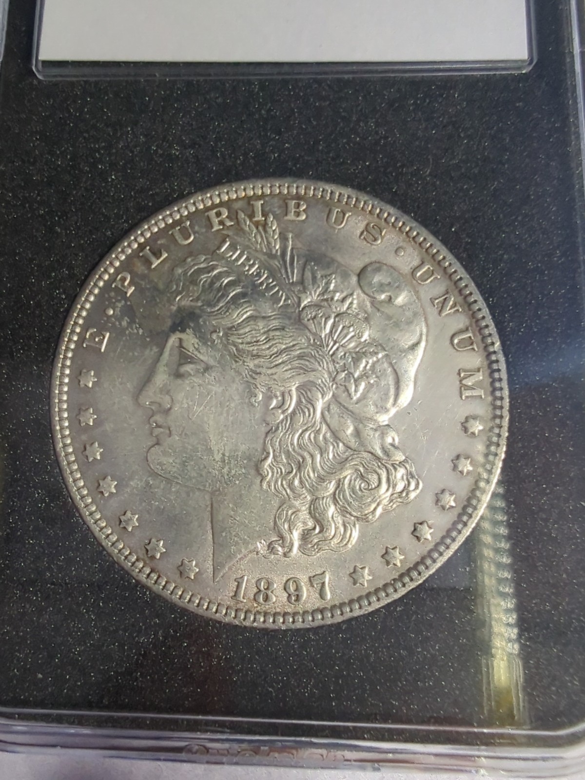 Picture 1 of 2