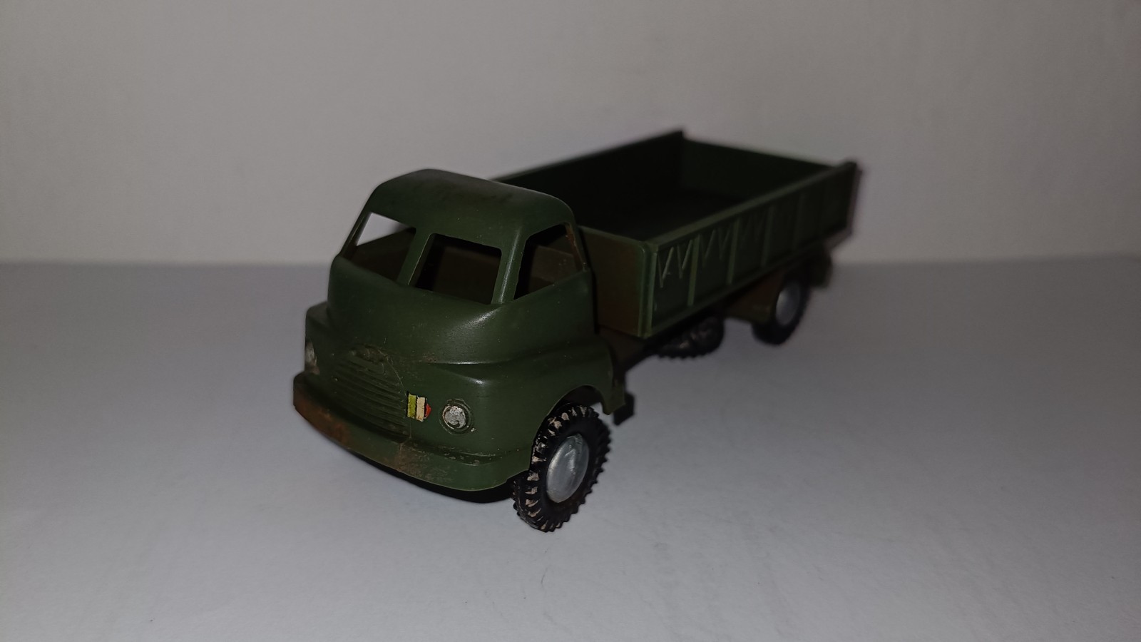 Politoys plast n.4 autocarro militare coperto 3 tonnellate