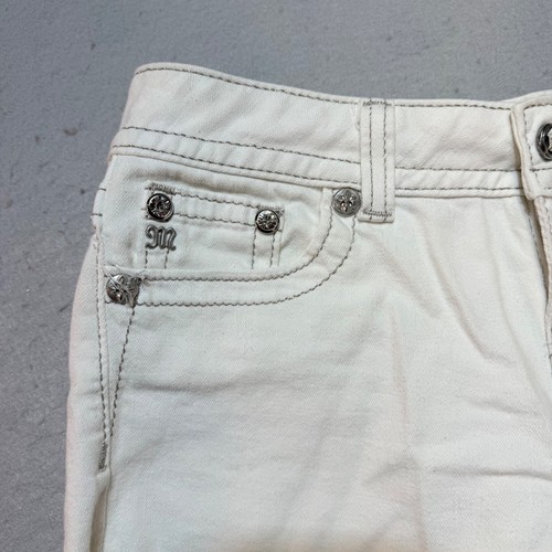 Miss Me Size 27 White Jean Shorts – Rhinestone / Bling Embellished/Frayed Hem - Picture 8 of 13