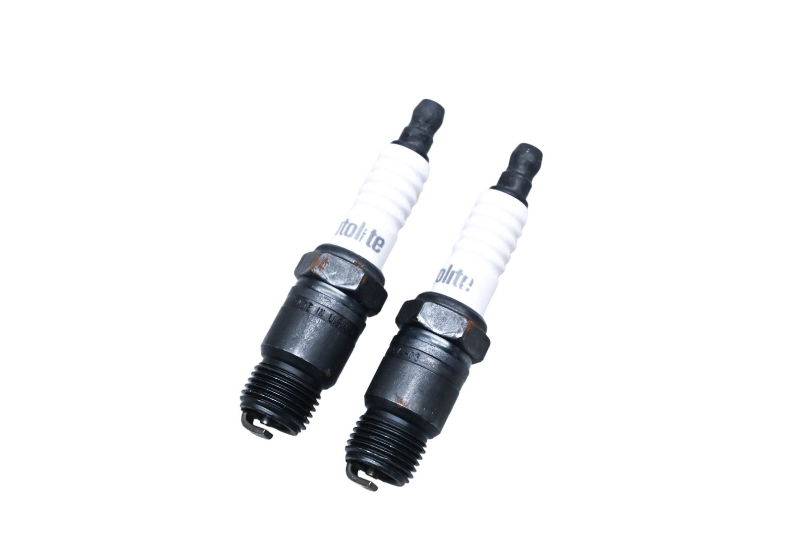 Autolite 144 Copper Core Resistor Spark Plugs Qty 2 NOS