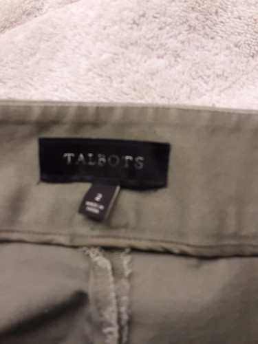Talbots, Women's size 2 Capris, army green, Straight capri pants, stretch EUC - Picture 3 of 3