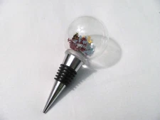 NEW ROUND GLASS GLOBE W/ SNOWFLAKE PIECES WINE BOTTLE STOPPER