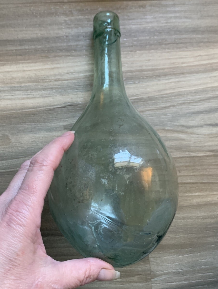 未使用・未開封　DREIMILLIONEN/AUS GLAS UND WEIN Hand Blown Green Glass Antique Wine Bottle Pre- 1940 Round