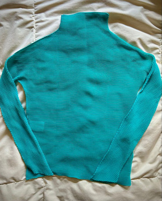 Issey Miyake Turquoise Cut and Sew High Neck Size M Women Used