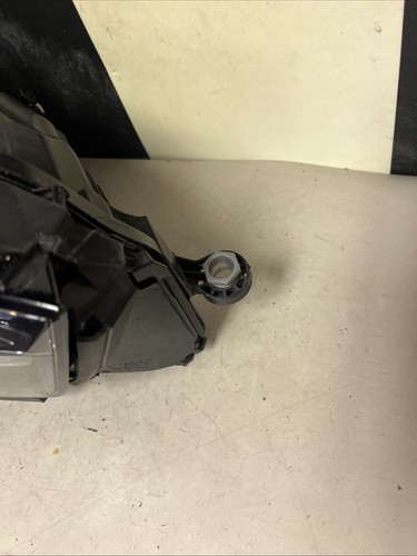 MINT 20 2021 22 23 2024 Mercedes Benz GLE Right Led Headlight Used Oem A176 - Picture 5 of 9