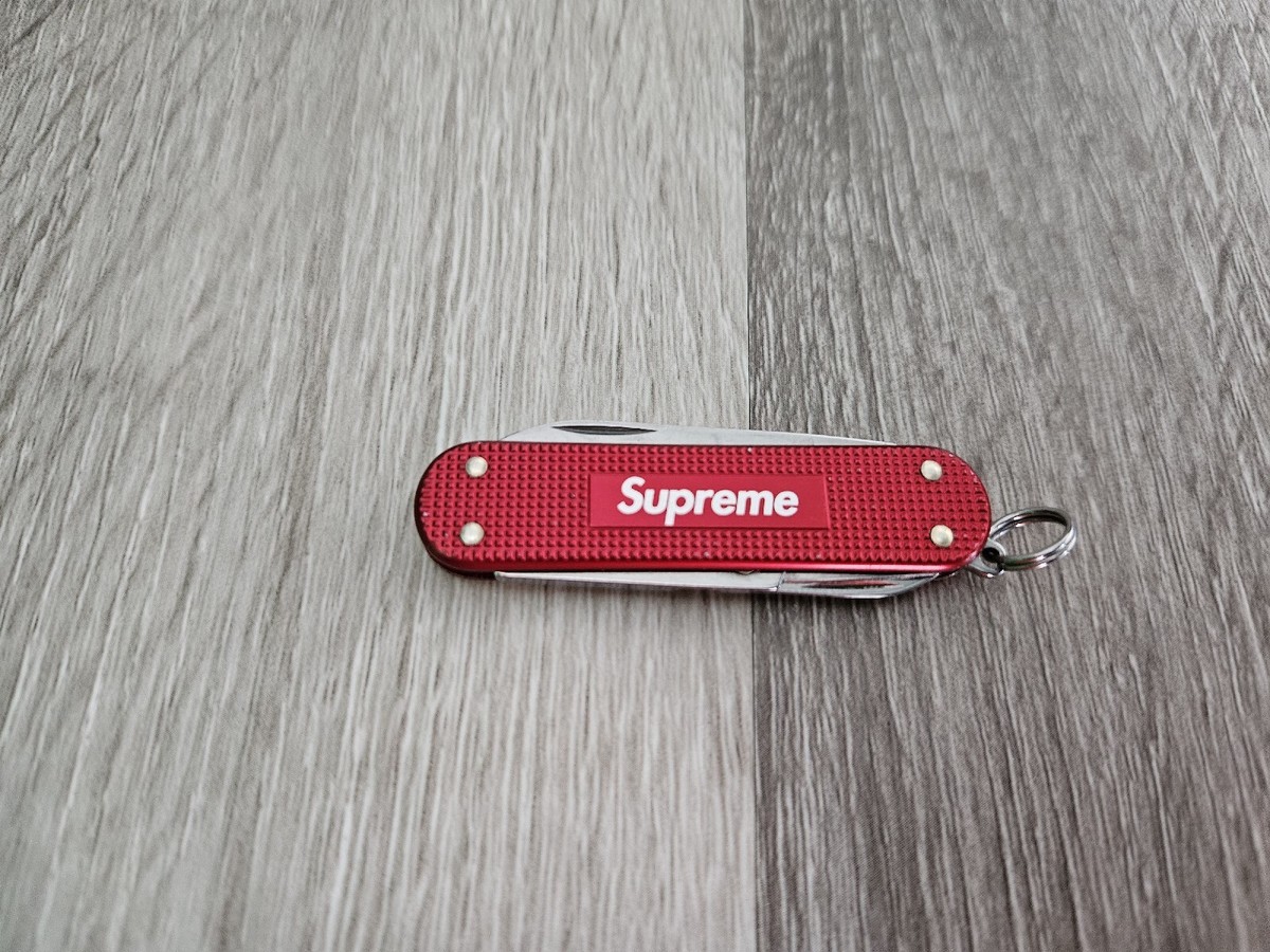 Very Rare Supreme SS19 Victorinox Alox Swiss Army Knife In A+
