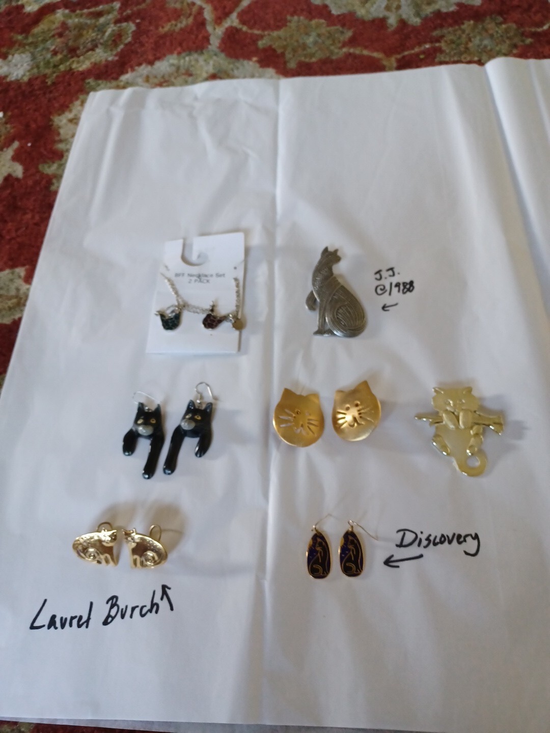 7 pc Cat Jewelry Lot LAUREL BURCH, JJ, DISCOVERY ++ Earrings, Brooches