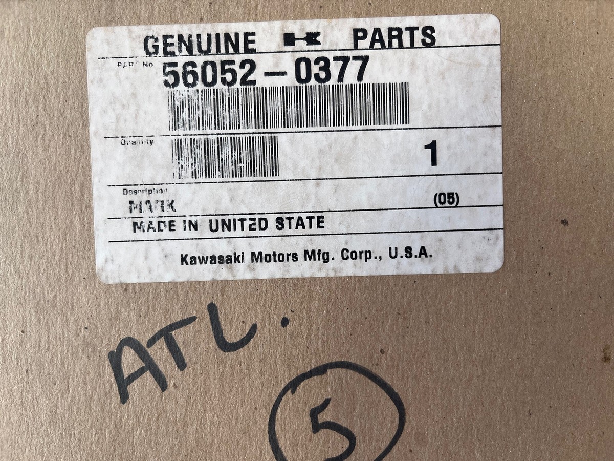 Kawasaki KFX700 KSV700 2005 56052-0377 MARK FUEL TANK COVER N.O.S
