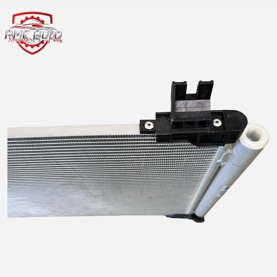 2016 TO 2020 Lexus IS300 IS350 3.5L 2.0L AC Condenser TYC Foto 3 de 4