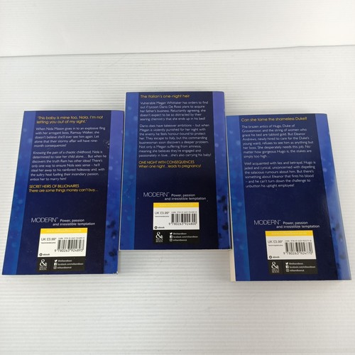 15x Mills & Boon Modern Power Passion Romance Small Paperback Book Bundle MB132 - Bild 12 von 14