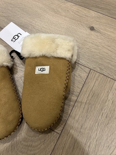 UGG Kids Sheepskin Chestnut Mittens Gloves - BNWT - Age 4-6 Years ❄️🧤RRP £90 - Picture 2 of 10