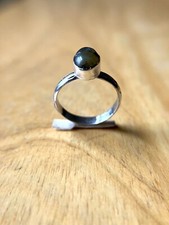 New 925 Sterling Silver Gray Oval Labradorite Bezel Gemstone Band Ring Size 6.25
