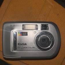 Kodak EasyShare CX7300 3.2 MP Digital Camera - Silver (With Easyshare Printer