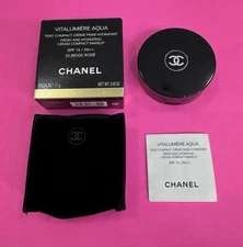 Chanel Vitalumiere Aqua Fresh and Hydrating Cream Compact Makeup 22 BEIGE ROSE
