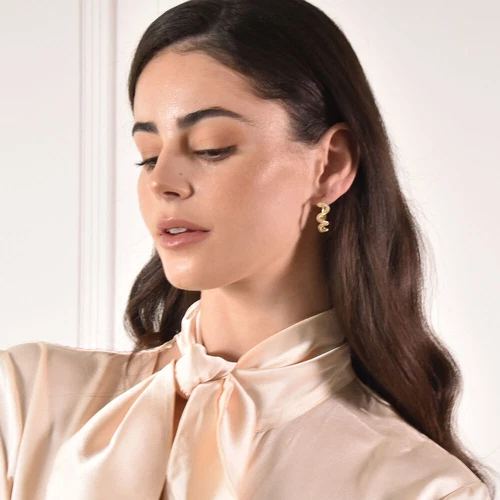 Culturesse Celestina Serpent Hoop Earrings - Picture 4 of 7