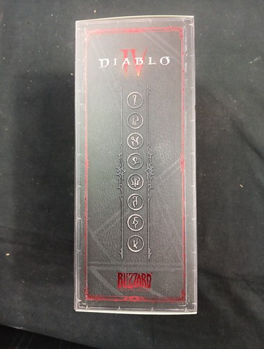 New Diablo IV 4 REPLICA HELL KEY SDCC 2023 Exclusive - Picture 4 of 5