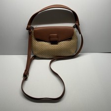 Frye and CO Bryce Crossbody Purse Cognac 2 Straps Adjustable NEW Brown Beige
