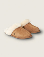 Brand New  UGG  Scuffette II Slippers, Chestnut