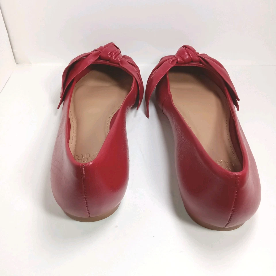 Nuevo Vince Camuto Para Mujer Rojo Arco Punta Cuero Plano Talla 7.5 Foto 3 de 4