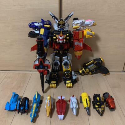 BANDAI パワーレンジャー　MEGAZORD プレイセット　本体約40cm s-l400.jpg