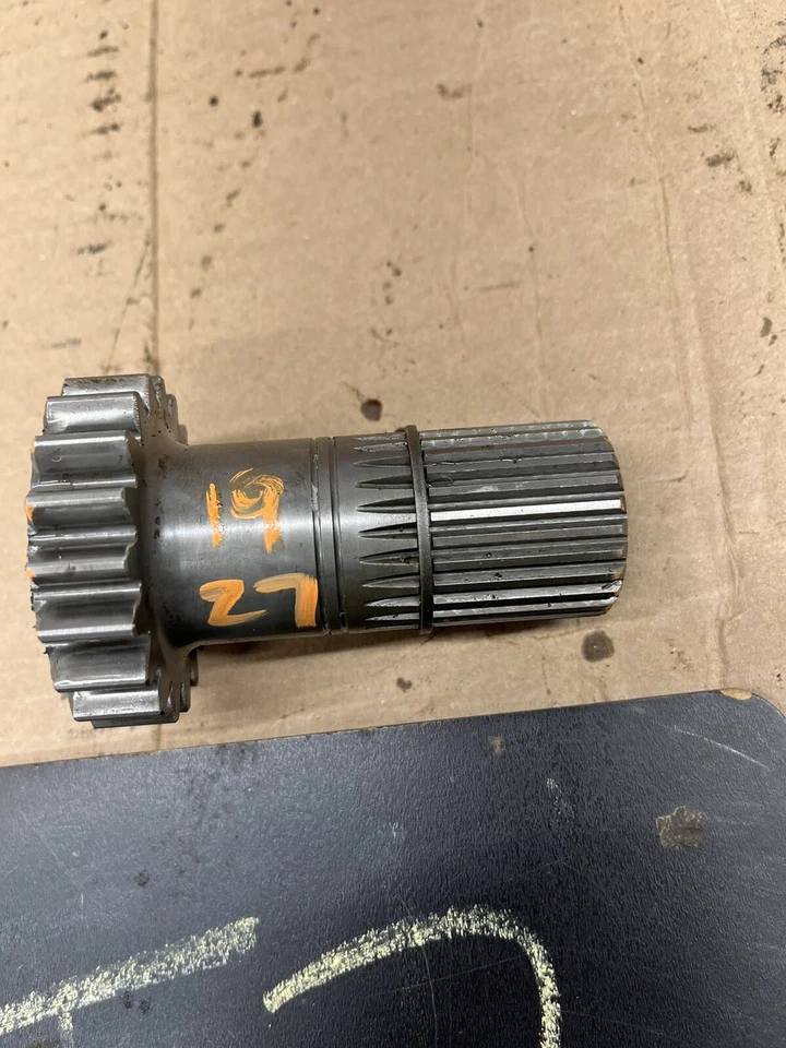 BORG WARNER SUPER T10 4 speed MANUAL transmission 19 Tooth Gear 27 Spline Idler - Image 2 of 4