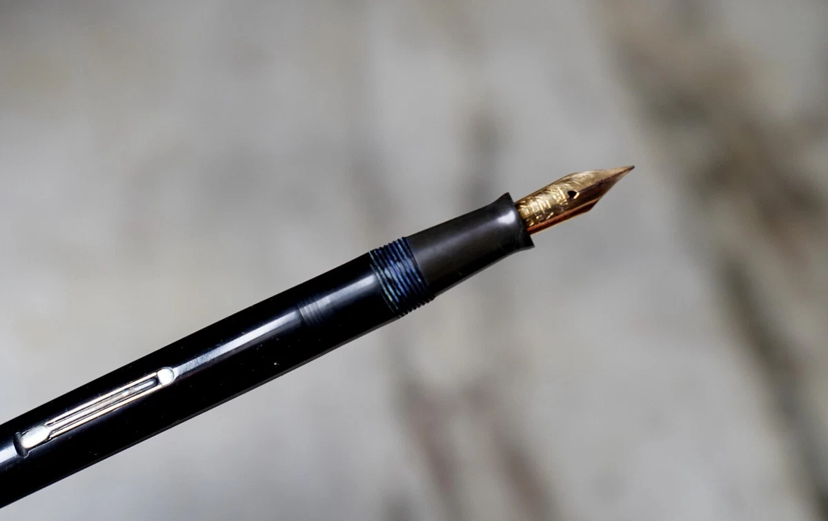 Stylo Plume Waterman Acier Vintage Avec étui - Recharge Fournie