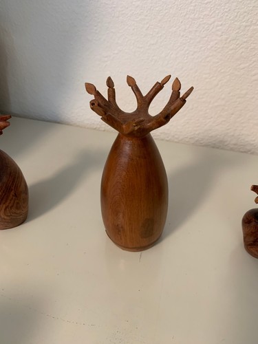 MID CENTURY SET OF 3 WOOD NATIVITY CANDLE HOLDER - Picture 9 of 9