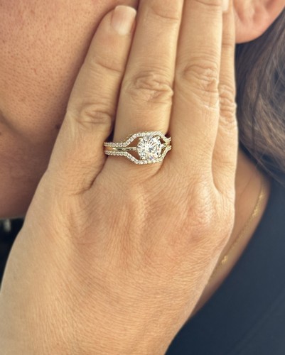 Round Cut Moissanite Engagement Wedding Ring Halo 14K Solid Yellow Gold 2.50ctw - 第 12/13 張圖片