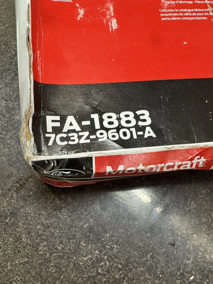 Filtro de aire Ford Motorcraft FA1883 compatible con Ford F-250 2008-2016, F-350, F-450 Foto 2 de 4