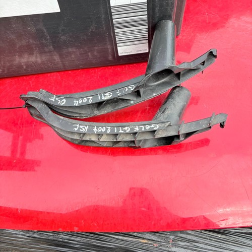 Volkswagen Golf GTI 2004 Stoßstange vorne links & rechts Führung Halter Set 1K0807889