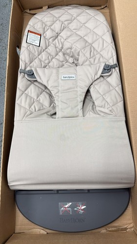 BABYBJORN BABY BJORN BOUNCER SAND GRAY QUILTED BOUNCER USED