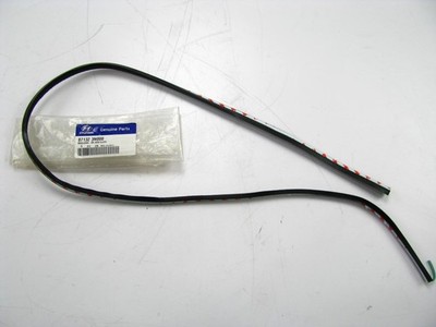 NEW REAR Back Window Glass Upper Moulding Seal Strip OEM For 11-16 Hyundai Equus