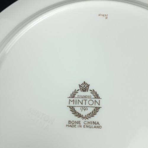 Vtg Mintons Gold Encrusted Salad Appetizer Plate Ivory 7 3/4" H1935 Replacement - Picture 2 of 13