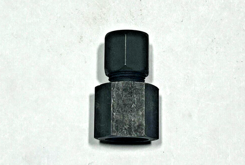 (5) 7255x10 WEATHERHEAD Steel 5/8" Flareless Ermeto x 1/2" FPT Female Connector - Picture 6 of 8