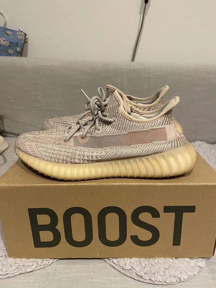 ADIDAS YEEZY Boost 350 Ape 779001 Size 13 1/2, photo 2 of 5