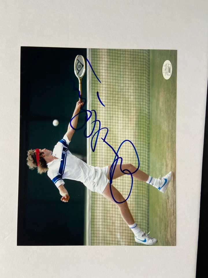 FOTO 8X10 FIRMADA POR JOHN MCENROE TENIS WIMBLEDON EE. UU. LEYENDA ABIERTA FRANCESA EE. UU. JSA Foto 2 de 2