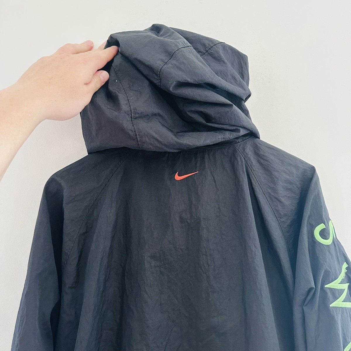 Nike Double Tick “Swoosh” Windbreaker Jacket - Hooded - 2XL Nike Double Tick “Swoosh” Windbreaker Jacket - Hooded - 2XL