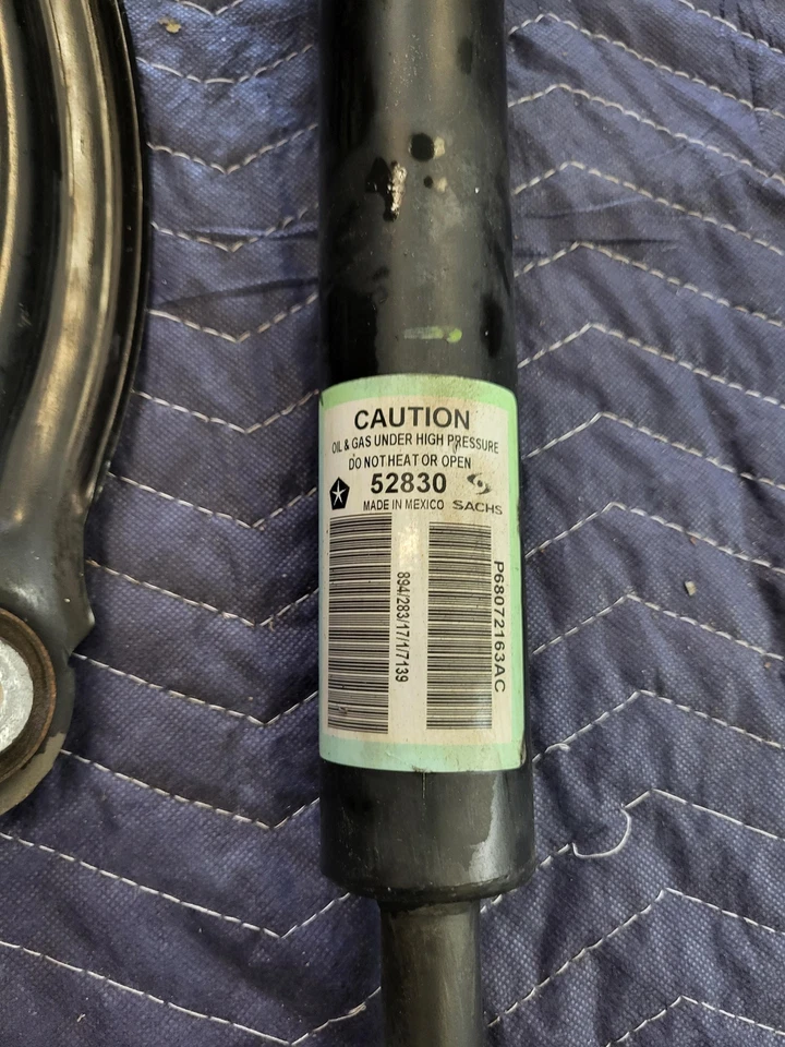 Joelho de suspensão traseiro esquerdo DODGE CHALLENGE 2018 3.6L RWD usado fabricante de equipamento original 15-23 - Imagem 4 de 4