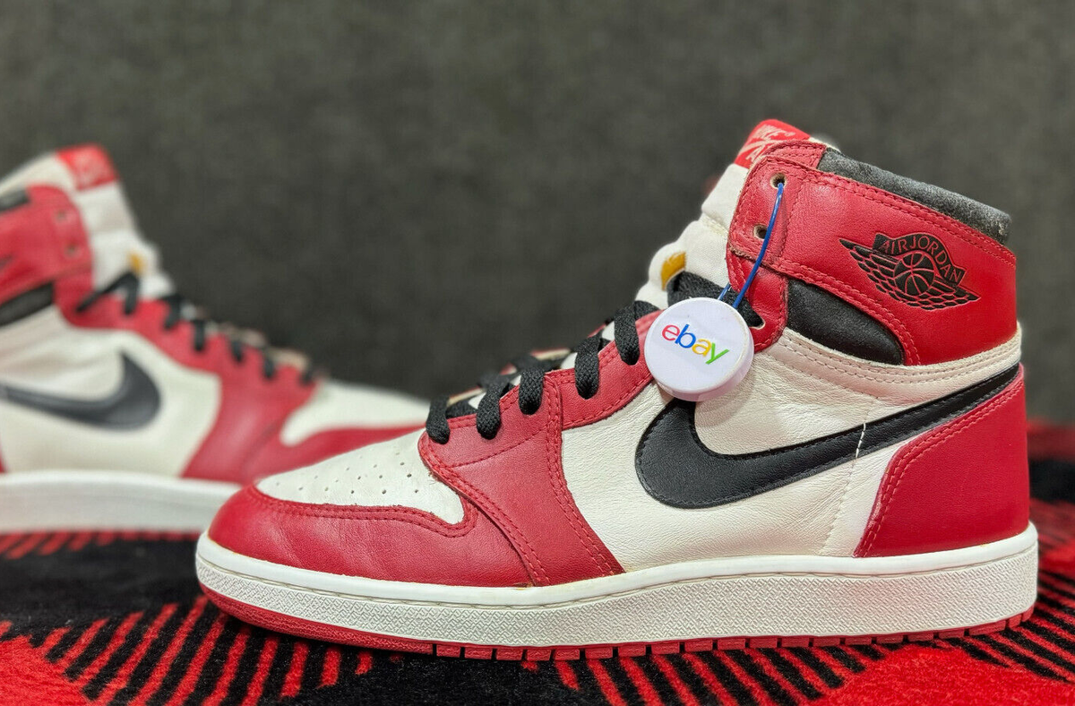 1985 Nike Air Jordan I 1 OG Original White Red Black CHICAGO 1985 Nike Air Jordan I 1 OG Original White Red Black CHICAGO