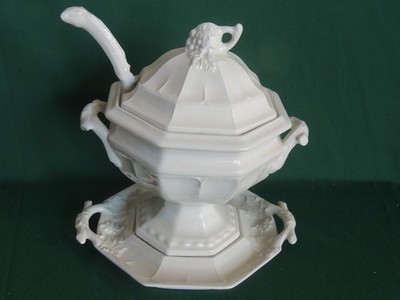 Vintage 4Pc Red Cliff Ironstone Grape Finial Octagon Soup Tureen 12'' Farmhouse