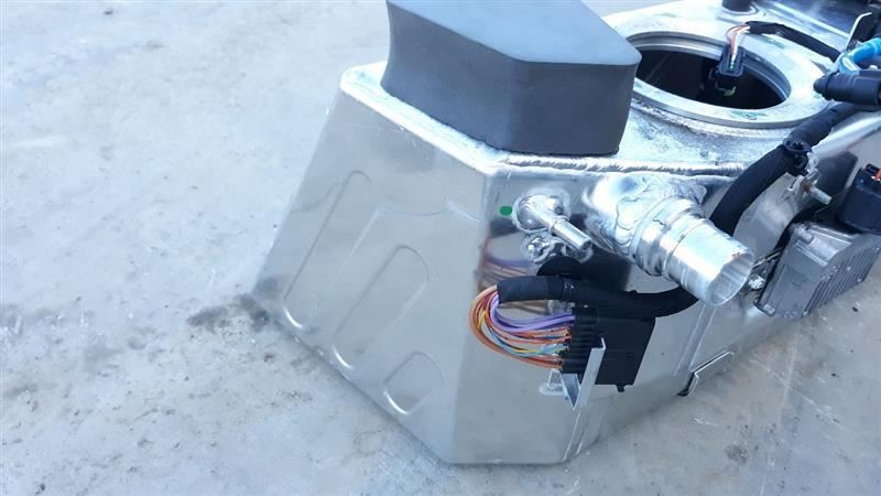 2015 MCLAREN 650S 650 OEM FUEL CELL TANK ASSEMBLY 