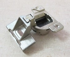 Blum COMPACT 110 Hinge 30.310-11.02 Nickel w/ 130.210-01.23 Wrap Plate, 1/2" OL
