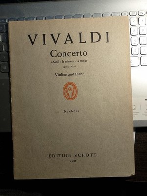 Vivaldi - Concerto a-Moll -La Mineur / a Minor / Opus 3 No. 6 f. Violine, Piano
