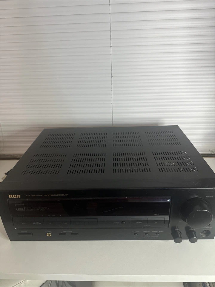 RCA STA-3900 AM/FM Stereo Receiver 190 W  - Tested & Working - Image 2 of 4