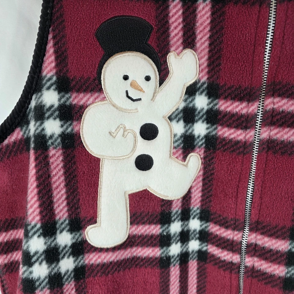 Chaleco polar a cuadros rosa y negro Christopher & Banks talla grande apliques muñeco de nieve Foto 4 de 4