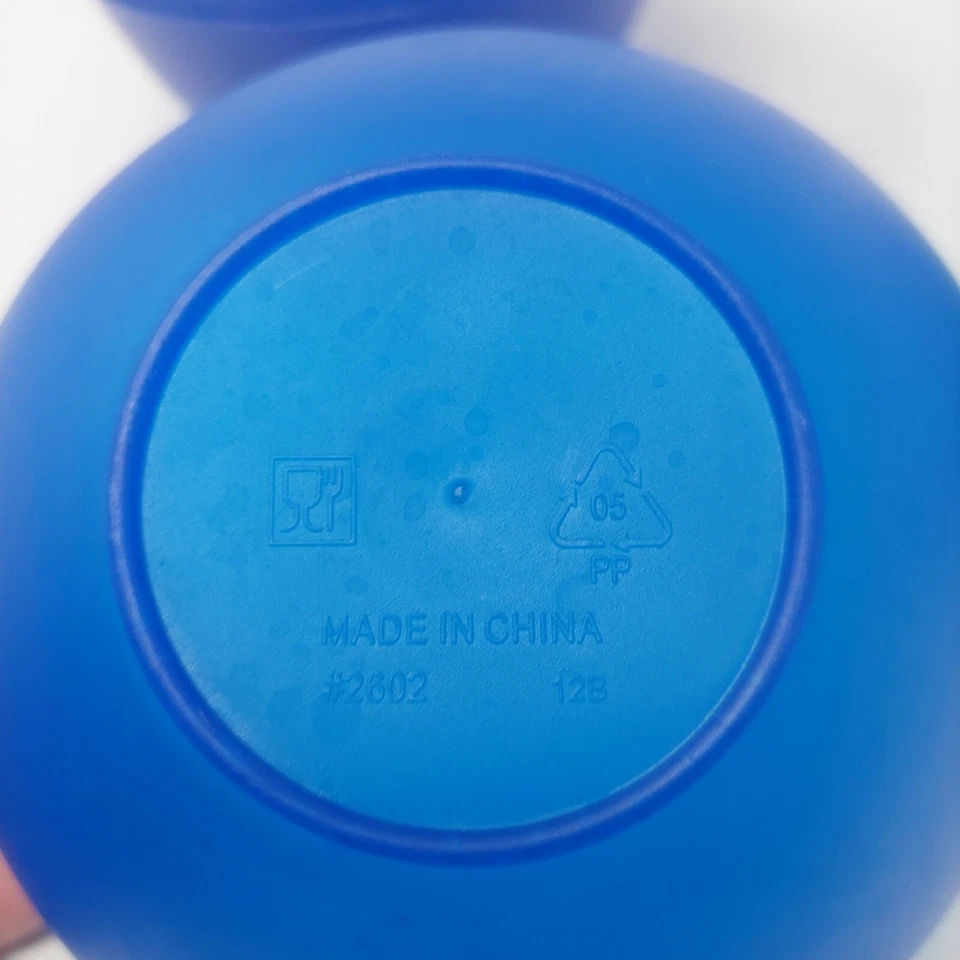 Juego de 10 cuencos de plástico cuadrados redondos reutilizables EMI Yoshi verde neón azul cobalto  Foto 2 de 4